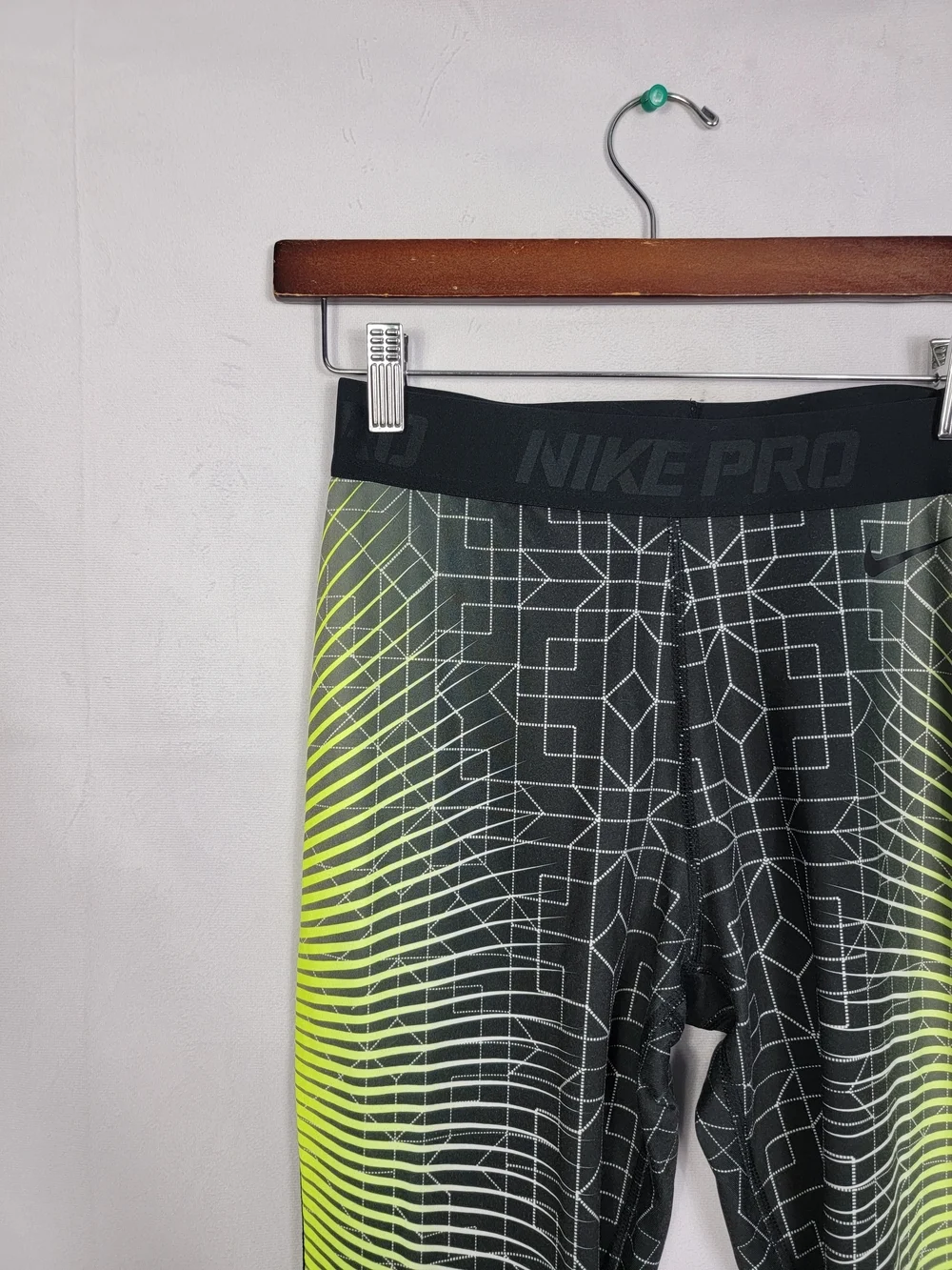 Women's Medium Nike Pro Black & Neon Yellow Geometric Compression Leggings